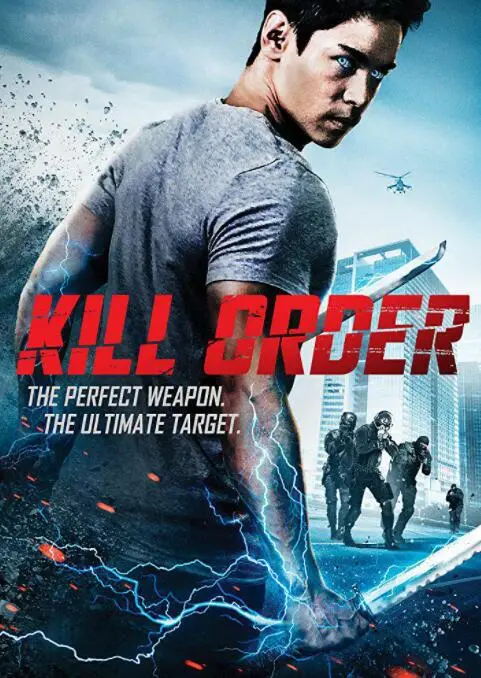 《超能暴力对决》影评：当超级英雄卸下光环，暴力美学下的正义与救赎？