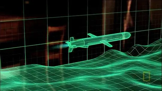 《巡航导弹》：冷战迷雾下的惊天阴谋，一场关于背叛与救赎的生死竞速！